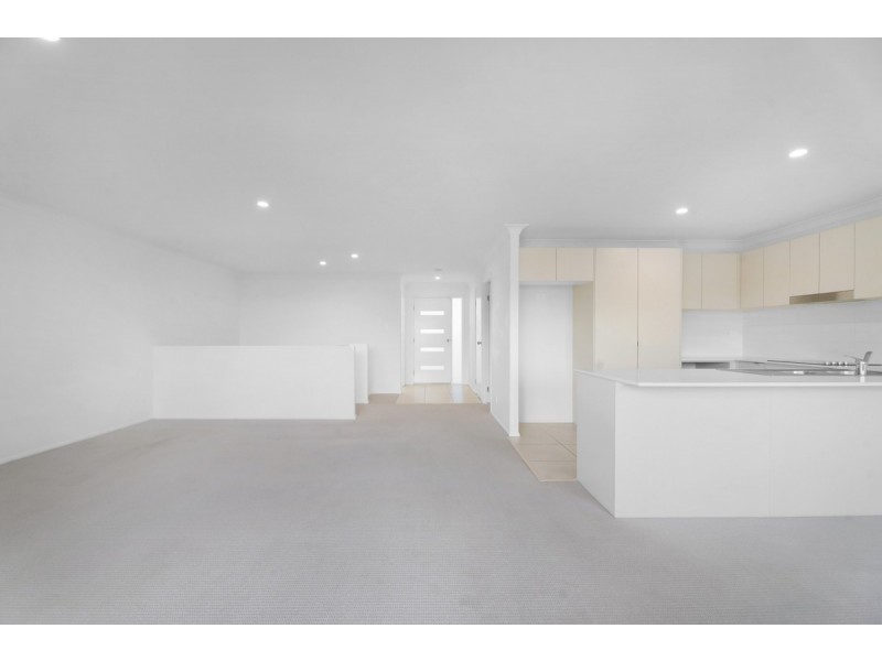 25/1 Tilbury Rise, Upper Coomera QLD 4209