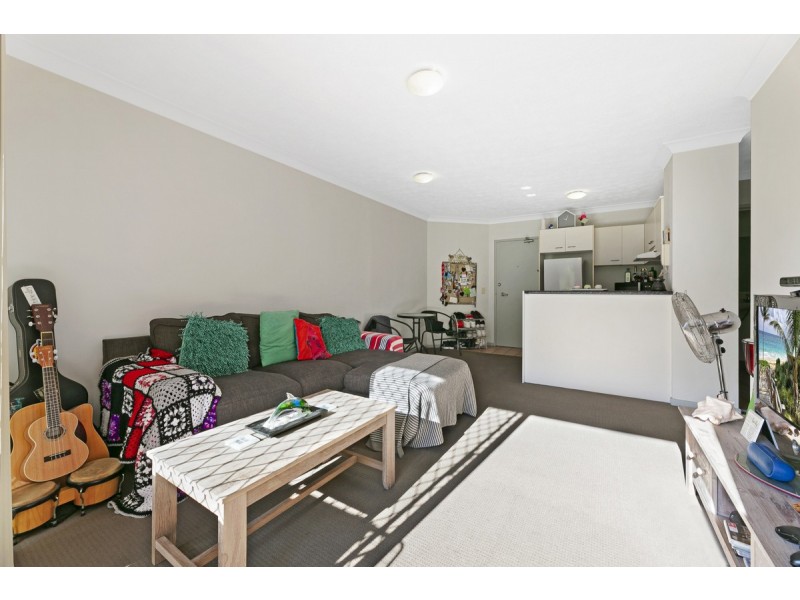 5/14-16 Spendelove Avenue, Southport QLD 4215