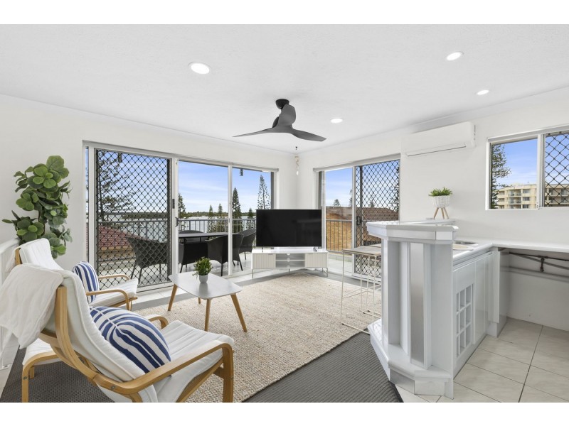 6/496 Marine Parade, Biggera Waters QLD 4216