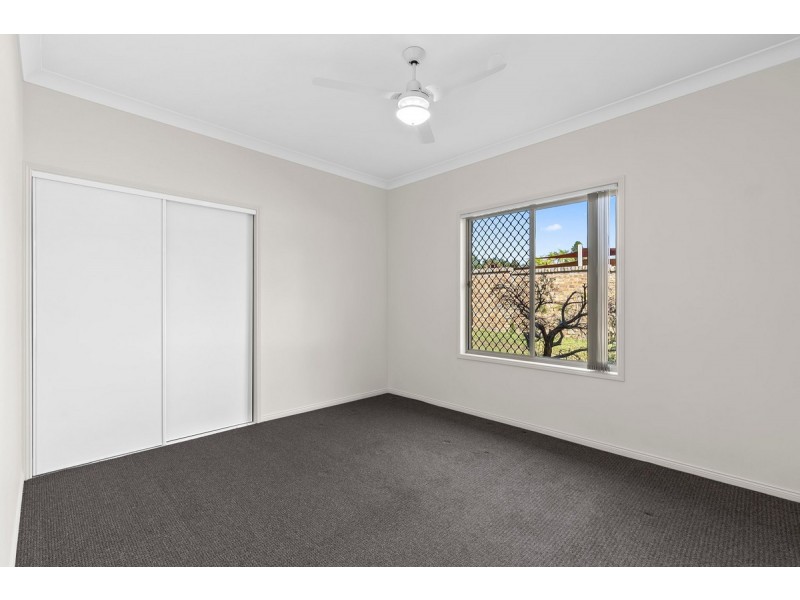 18 Arnold Palmer Drive, Parkwood QLD 4214