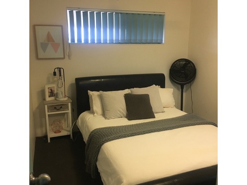 18/45 Pohlman Street, Southport QLD 4215