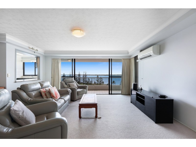 25/5-7 Oatland Esplanade, Runaway Bay QLD 4216