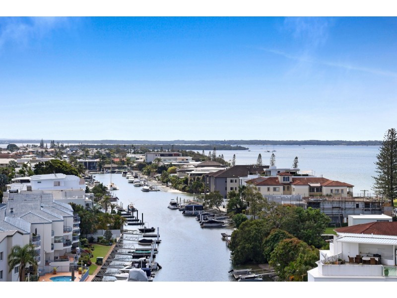 25/5-7 Oatland Esplanade, Runaway Bay QLD 4216