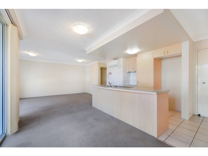 21/3 Norman Street, Southport QLD 4215