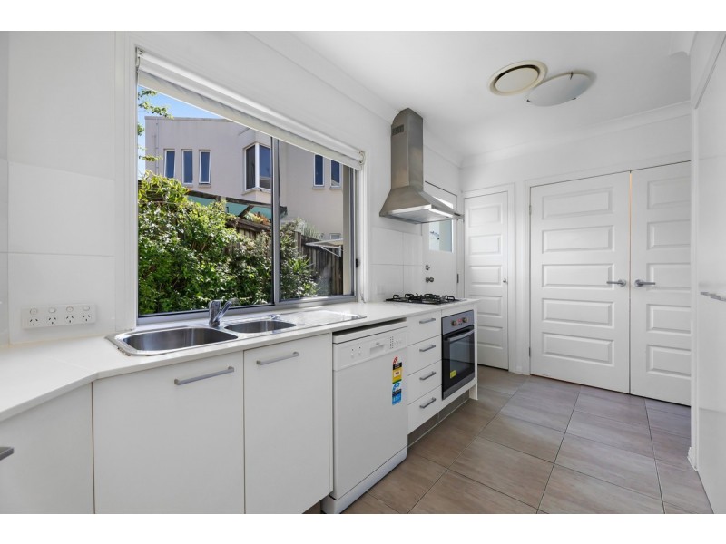 3/5 Ashbourne Terrace, Biggera Waters QLD 4216