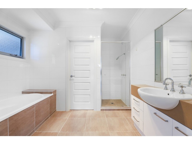 3/5 Ashbourne Terrace, Biggera Waters QLD 4216
