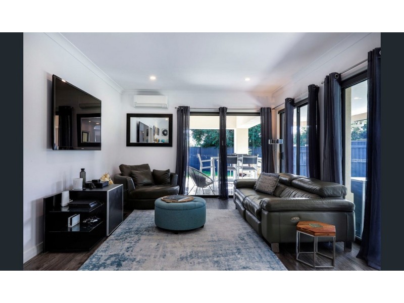 30 Abby Crescent, Ashmore QLD 4214