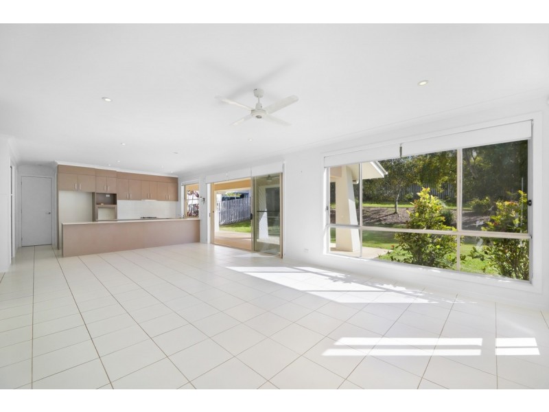 10 Benecia Avenue, Coomera Waters QLD 4209