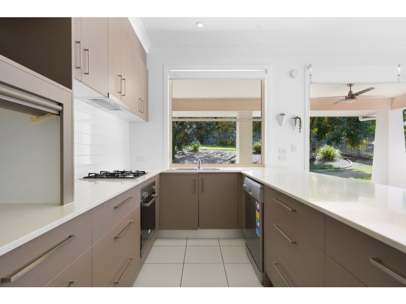 10 Benecia Avenue, Coomera Waters QLD 4209