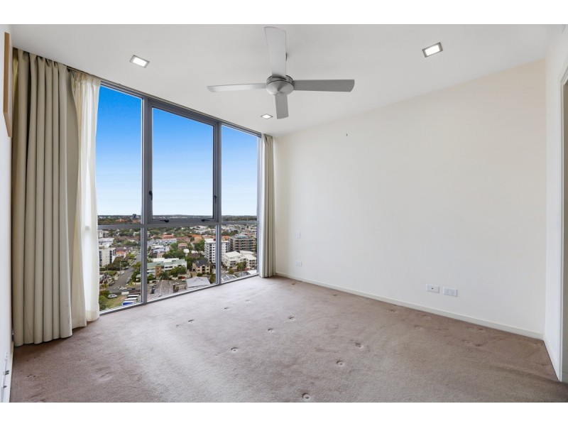 1804/34 Scarborough Street, Southport QLD 4215