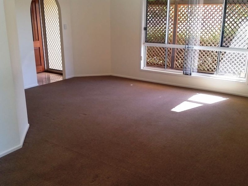 67 Allied Drive, Arundel QLD 4214