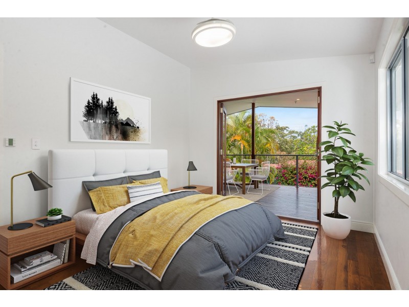 8 Ridgeway Avenue, Southport QLD 4215