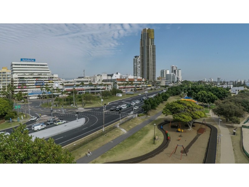 1/18 Garden Street, Southport QLD 4215