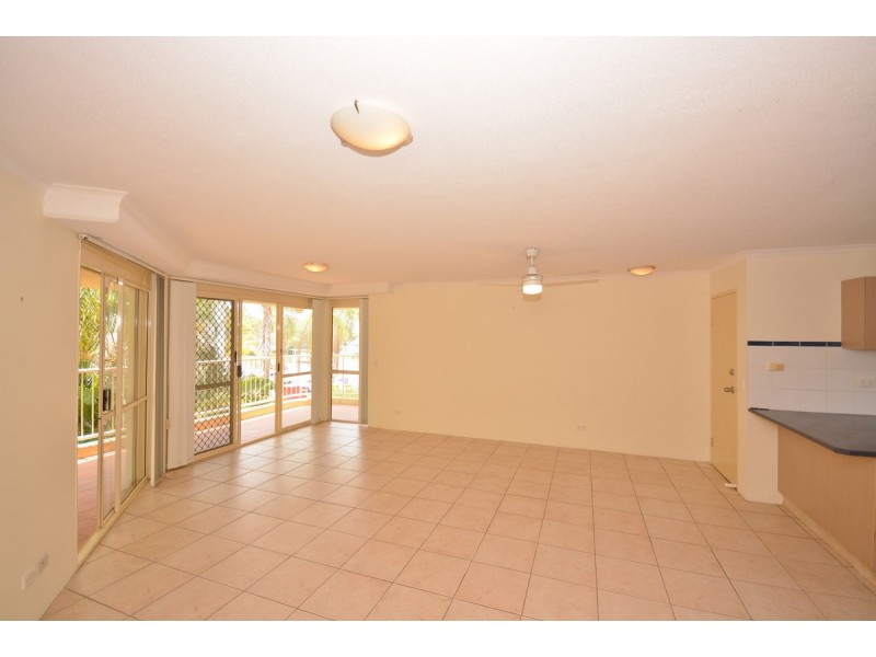 6/146 Marine Parade, Southport QLD 4215