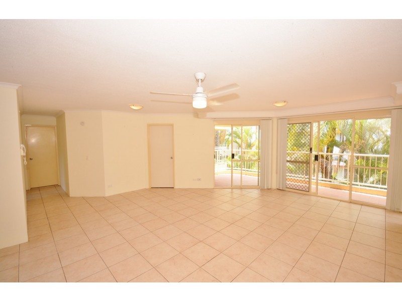 6/146 Marine Parade, Southport QLD 4215