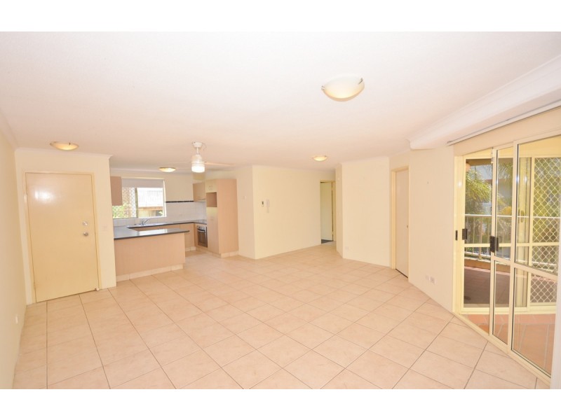 6/146 Marine Parade, Southport QLD 4215