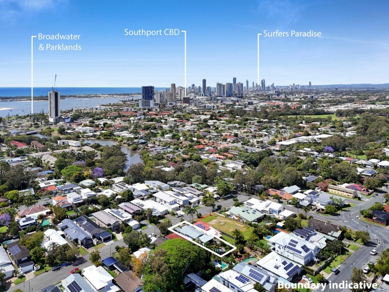 16 Sydney Street, Labrador QLD 4215