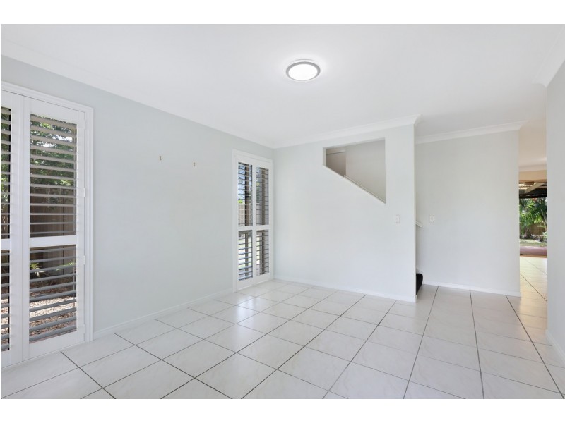 15/191 Greenacre Drive, Arundel QLD 4214