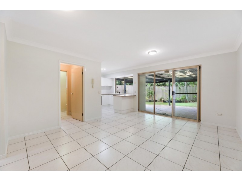15/191 Greenacre Drive, Arundel QLD 4214