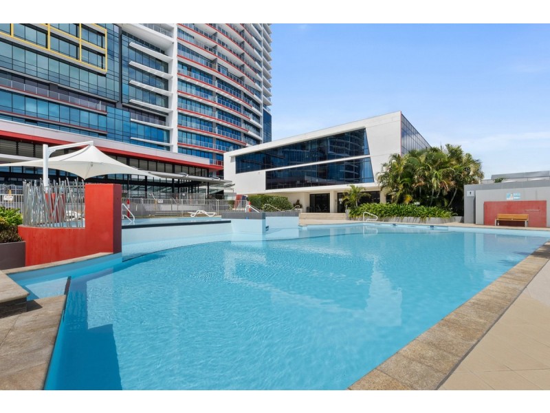 22302/5 Lawson Street, Southport QLD 4215