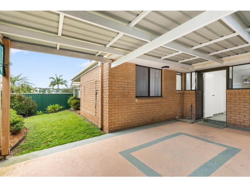1/14 Botanical Drive, Labrador QLD 4215