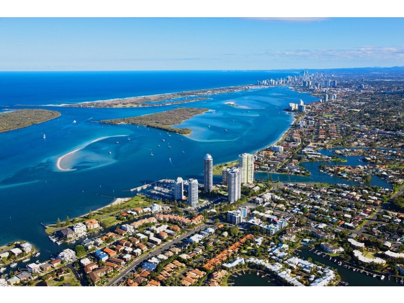 8/9 Proud Street, Labrador QLD 4215