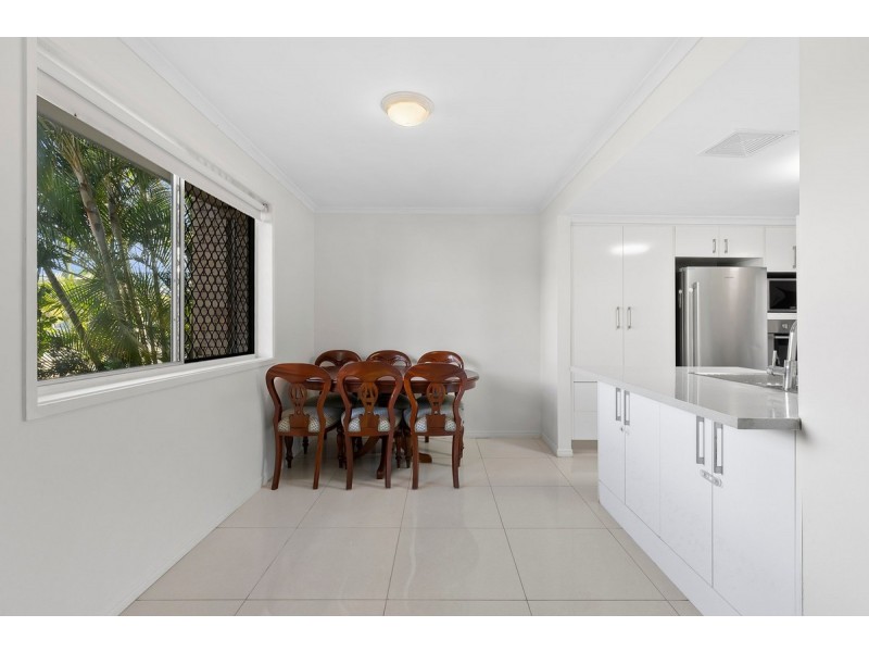 2/43 North Street, Southport QLD 4215