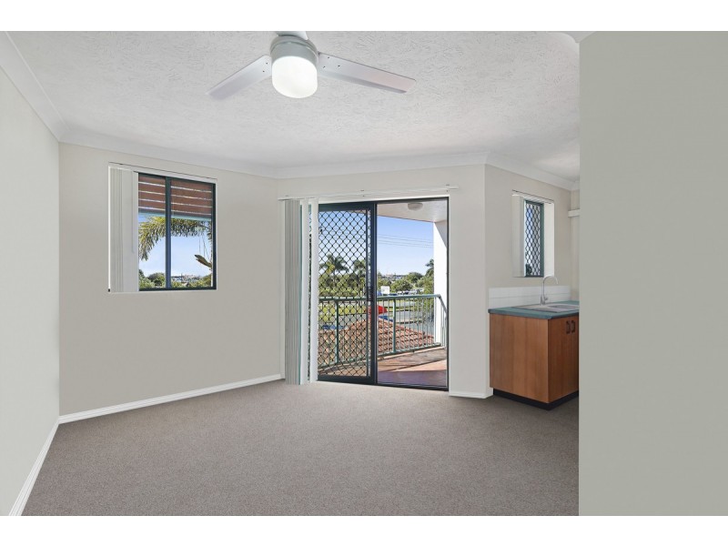 11/140 Marine Parade, Southport QLD 4215