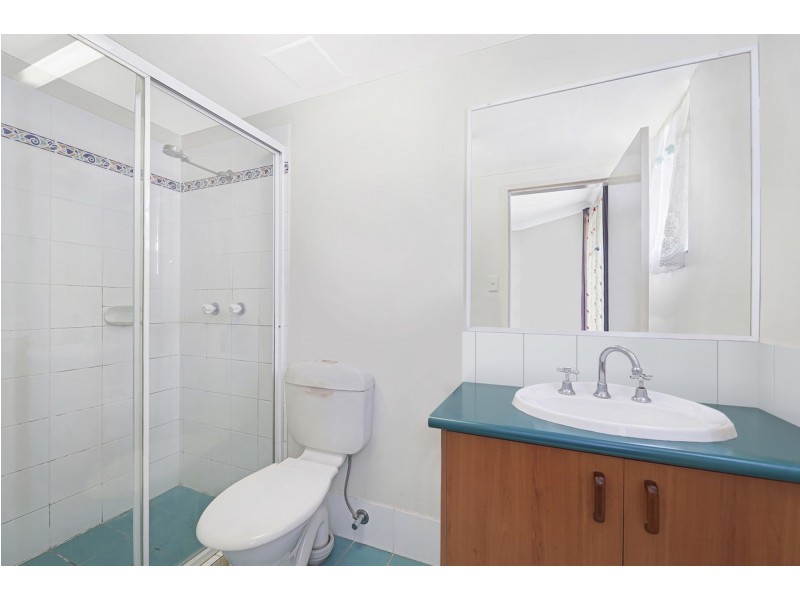 11/140 Marine Parade, Southport QLD 4215