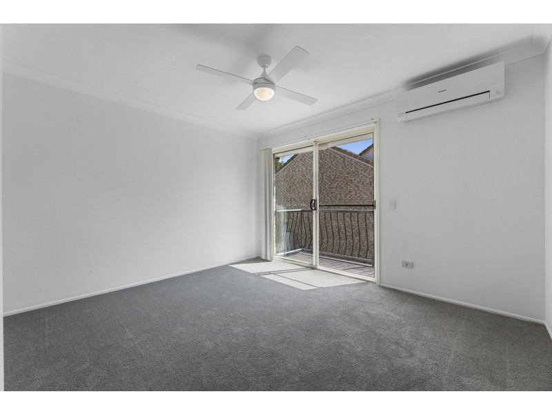 12/19 Blake Street, Southport QLD 4215