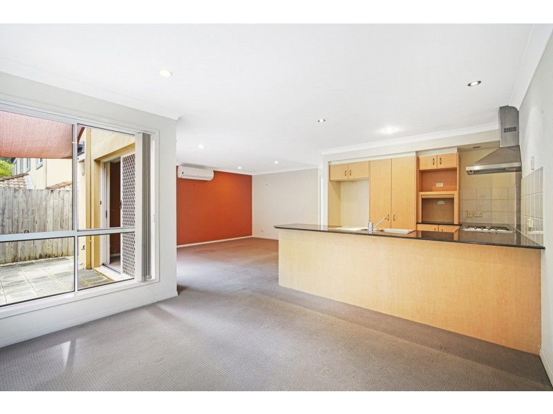 4/18 Blake Street, Southport QLD 4215