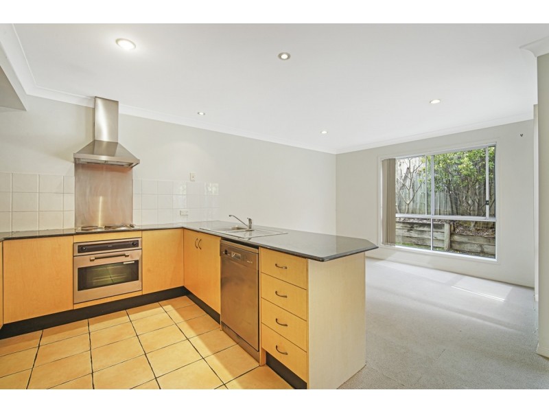 4/18 Blake Street, Southport QLD 4215