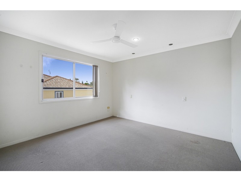 4/18 Blake Street, Southport QLD 4215