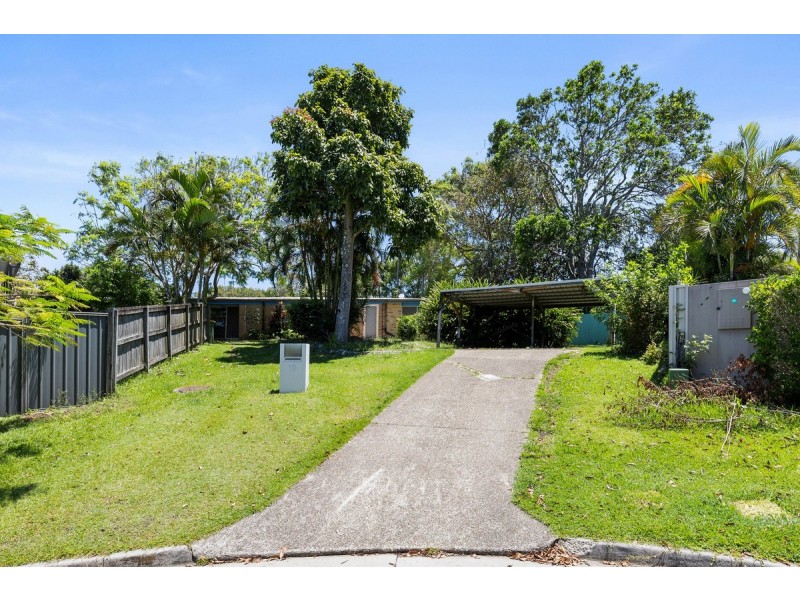 10 Crinkle Court, Southport QLD 4215