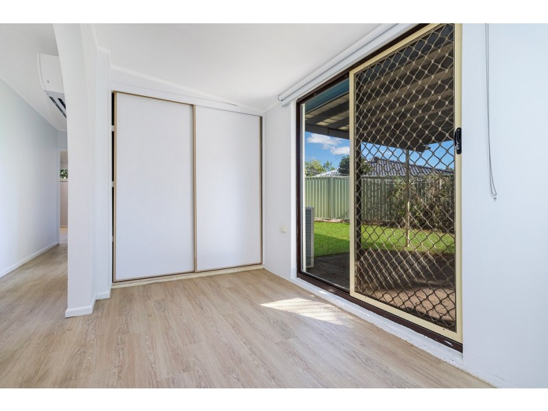 10 Crinkle Court, Southport QLD 4215