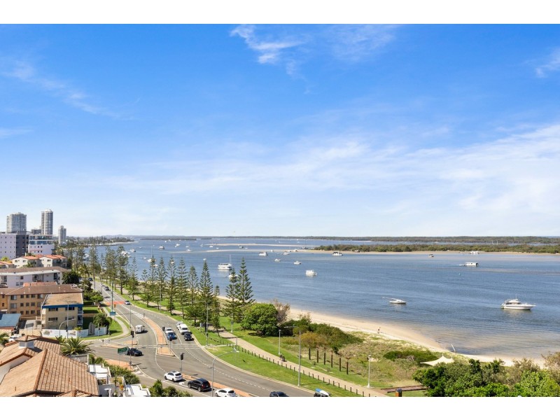 902/388 Marine Parade, Labrador QLD 4215