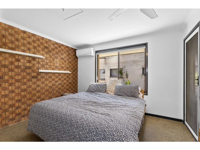 5/9 Proud Street, Labrador QLD 4215