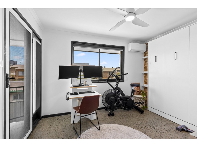 5/9 Proud Street, Labrador QLD 4215
