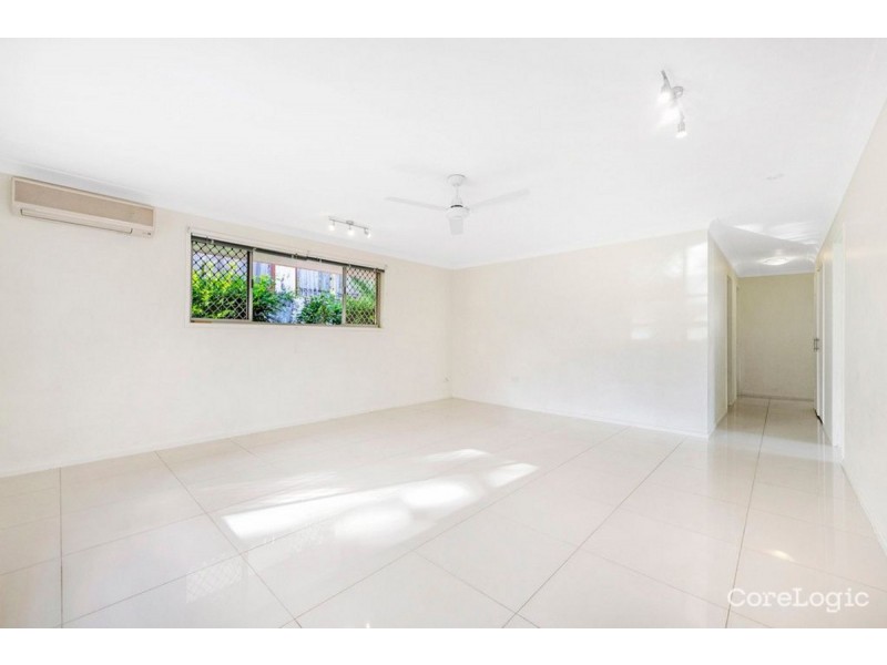 28 Wallace Street, Southport QLD 4215
