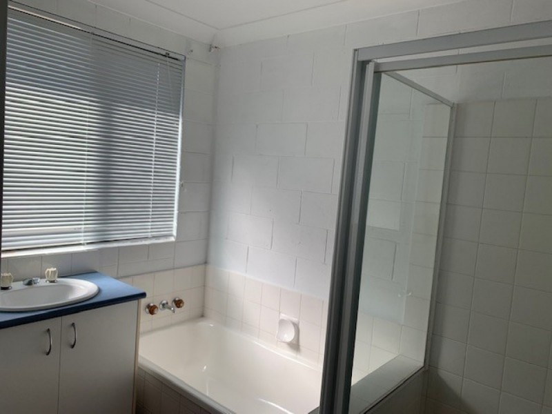 3/151 High Street, Southport QLD 4215