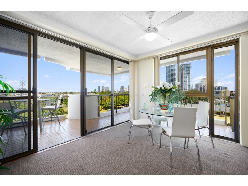 6E/10 Marine Parade, Southport QLD 4215