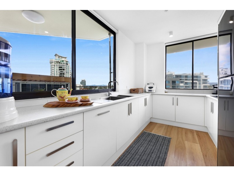 804/41 Labrador Street, Labrador QLD 4215