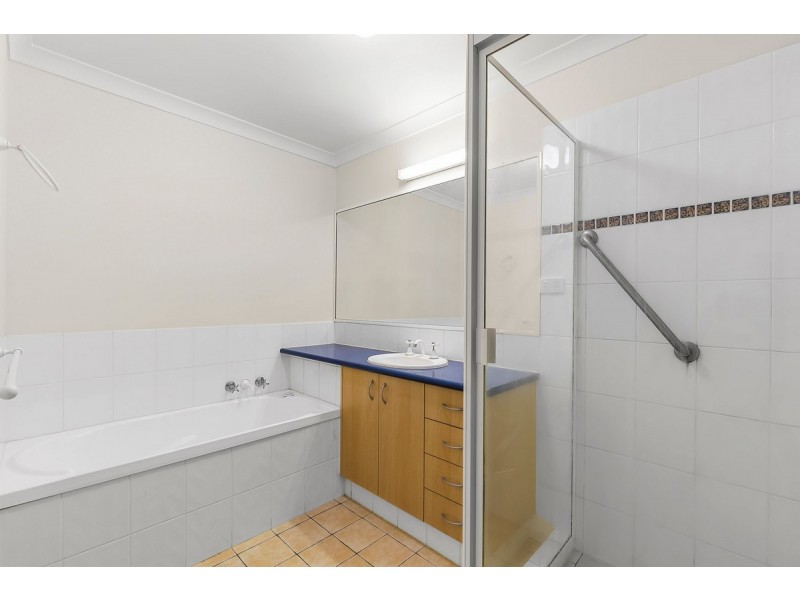 5/6 White Street, Southport QLD 4215