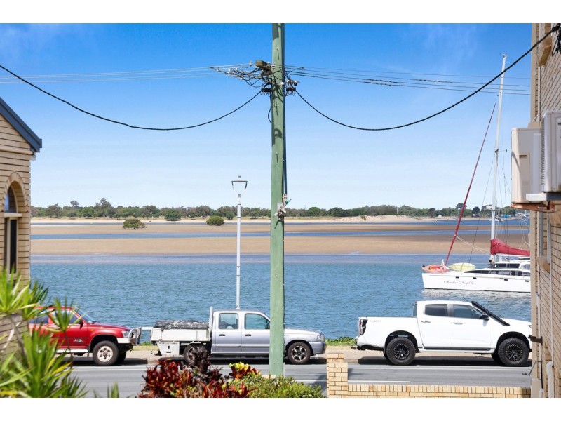 6/264 Marine Parade, Labrador QLD 4215