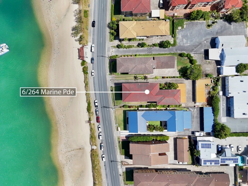 6/264 Marine Parade, Labrador QLD 4215