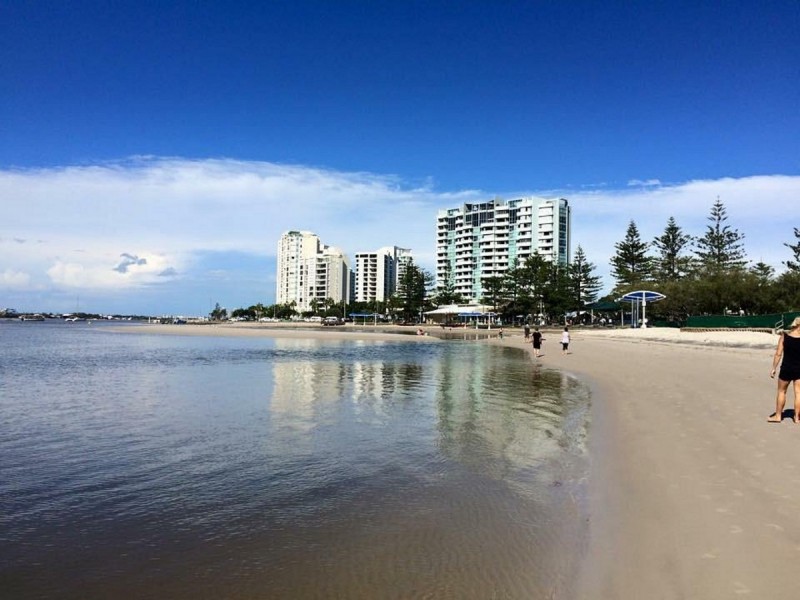 6/264 Marine Parade, Labrador QLD 4215