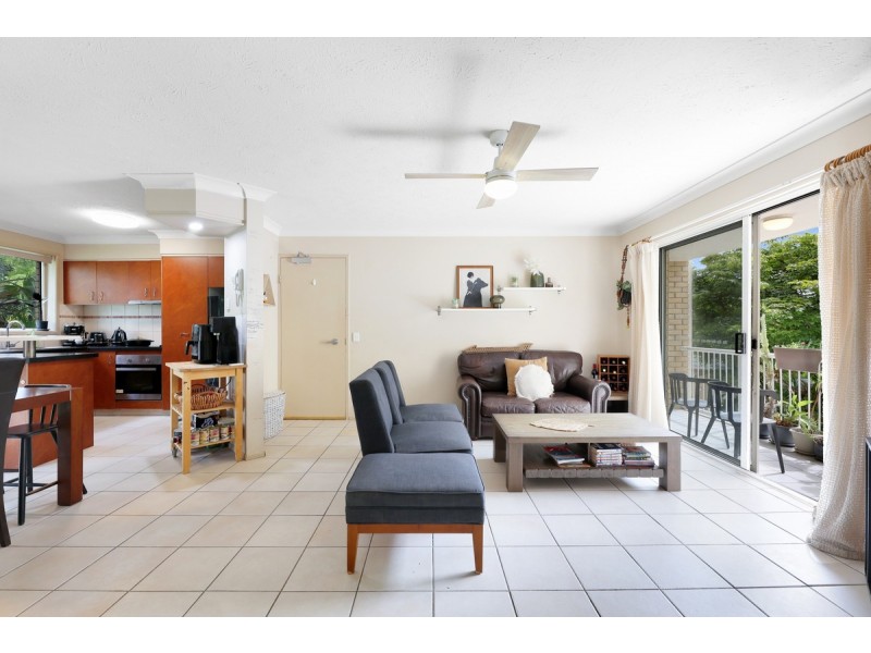 6/16 Whitby Street, Southport QLD 4215