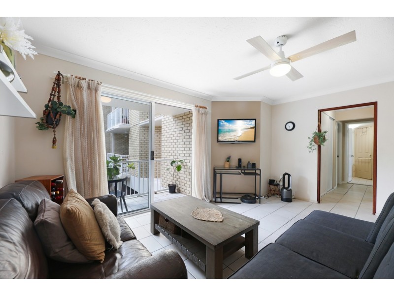 6/16 Whitby Street, Southport QLD 4215