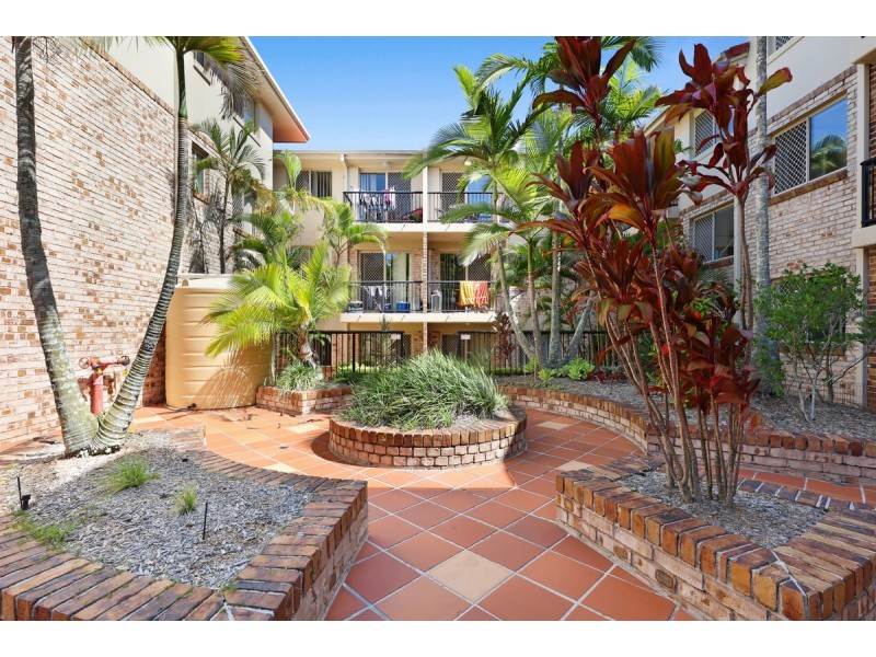 26/14-16 Spendelove Avenue, Southport QLD 4215