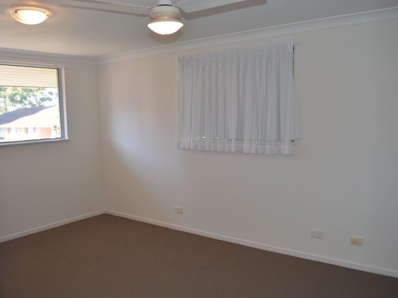 4/14 Lawson Street, Southport QLD 4215